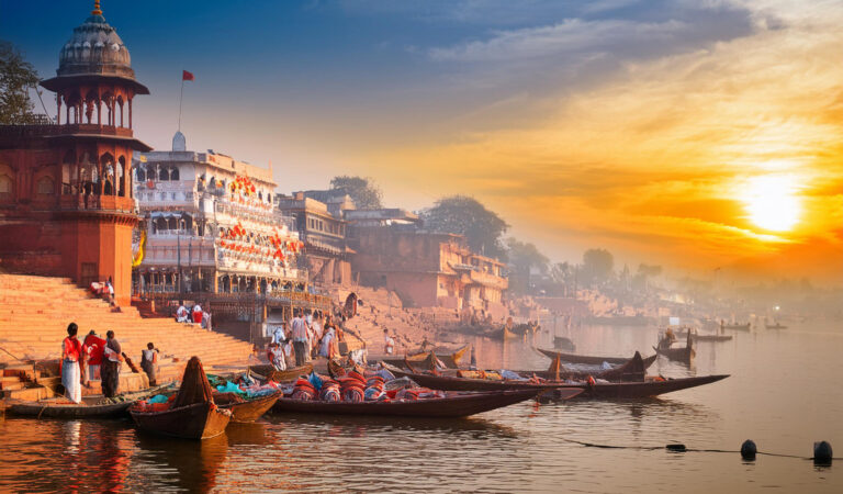 10 Reasons To Visit World’s Oldest City ‘Varanasi’